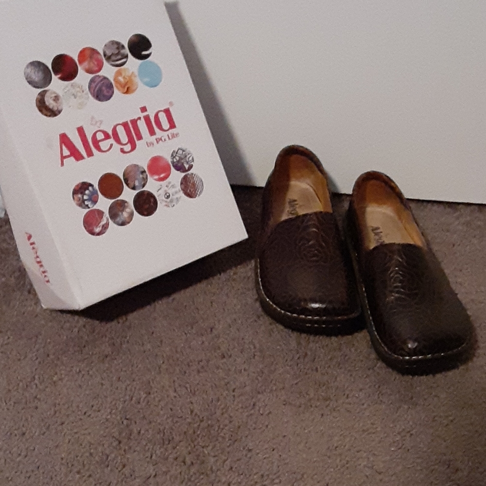 Alegria Debra Shoe
